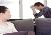Η έλλειψη αυτοπεποίθησης επηρεάζει τη σχέση του ζεύγους