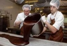 Αδειοδοτήσεις επιχειρήσεων σε άμεσο χρόνο προβλέπει το υπό διαβούλευση νέο θεσμικό πλαίσιο