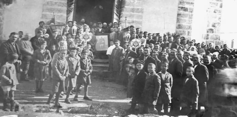 1η Φεβρουαρίου 1933: ο εορτασμός του Πολιούχου Αγίου Τρύφωνος στον Ιερό Ναό Κοιμήσεως της Θεοτόκου. (Πατρ. Γρηγορίου Ε΄και Λεωφ. Μαραθώνος)