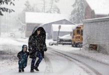 sxoleia-kleista-kakokairia