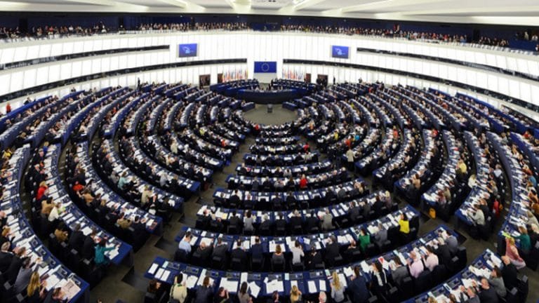 Πιο ευέλικτοι κανόνες προληπτικής εποπτείας για το δανεισμό επιχειρήσεων & νοικοκυριών